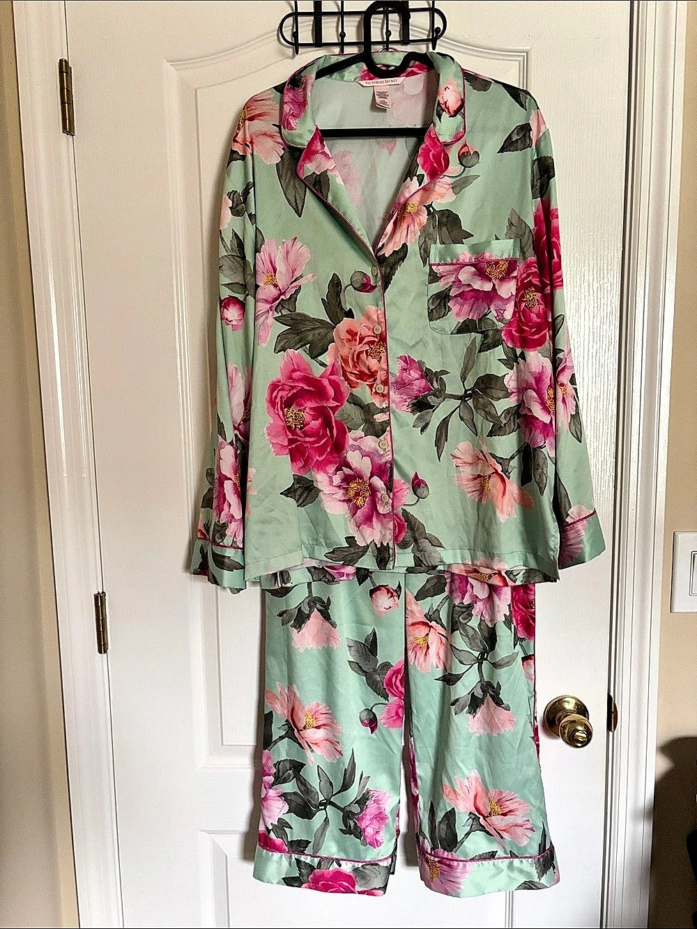 Victoria's Secret Satin PJ Set Floral Pajama Set Green & Pink Large